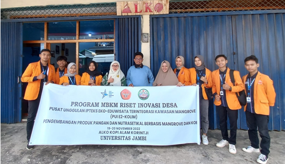 <strong>Kunjungan Industri Mahasiswa MBKM Program Inovasi Desa PUI E2-KOLIM dan Inisiasi Kerjasama dengan ALKO Kopi Alam Korintji</strong>